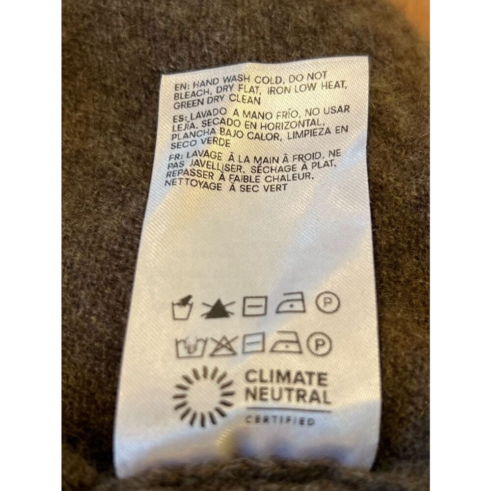 Reformation Cashmere Boyfriend Brown Crewneck Sweater Size Small - Picture 12 of 12